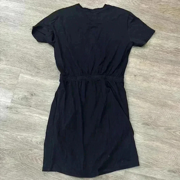 The North Face Women’s Short Sleeve Dress, Small - Picture 7 of 10